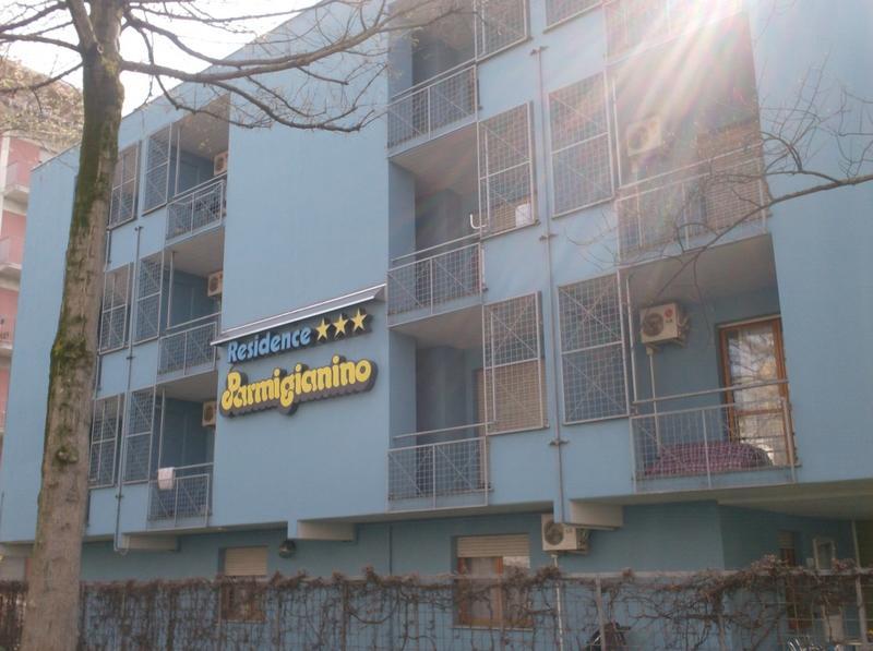 Residence Parmigianino Parma Exterior foto